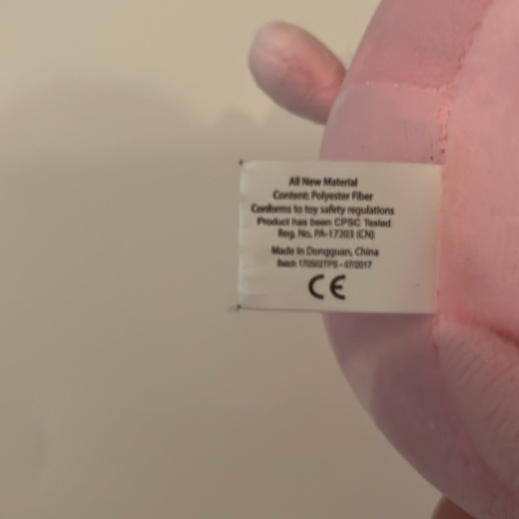 Meowchi Strawberry 7” plush - Picture 8 of 8